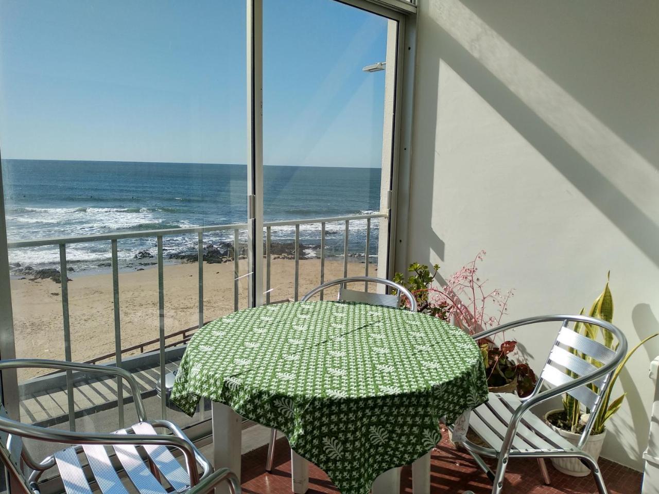 Departamento frente al mar Punta del Este Exterior foto